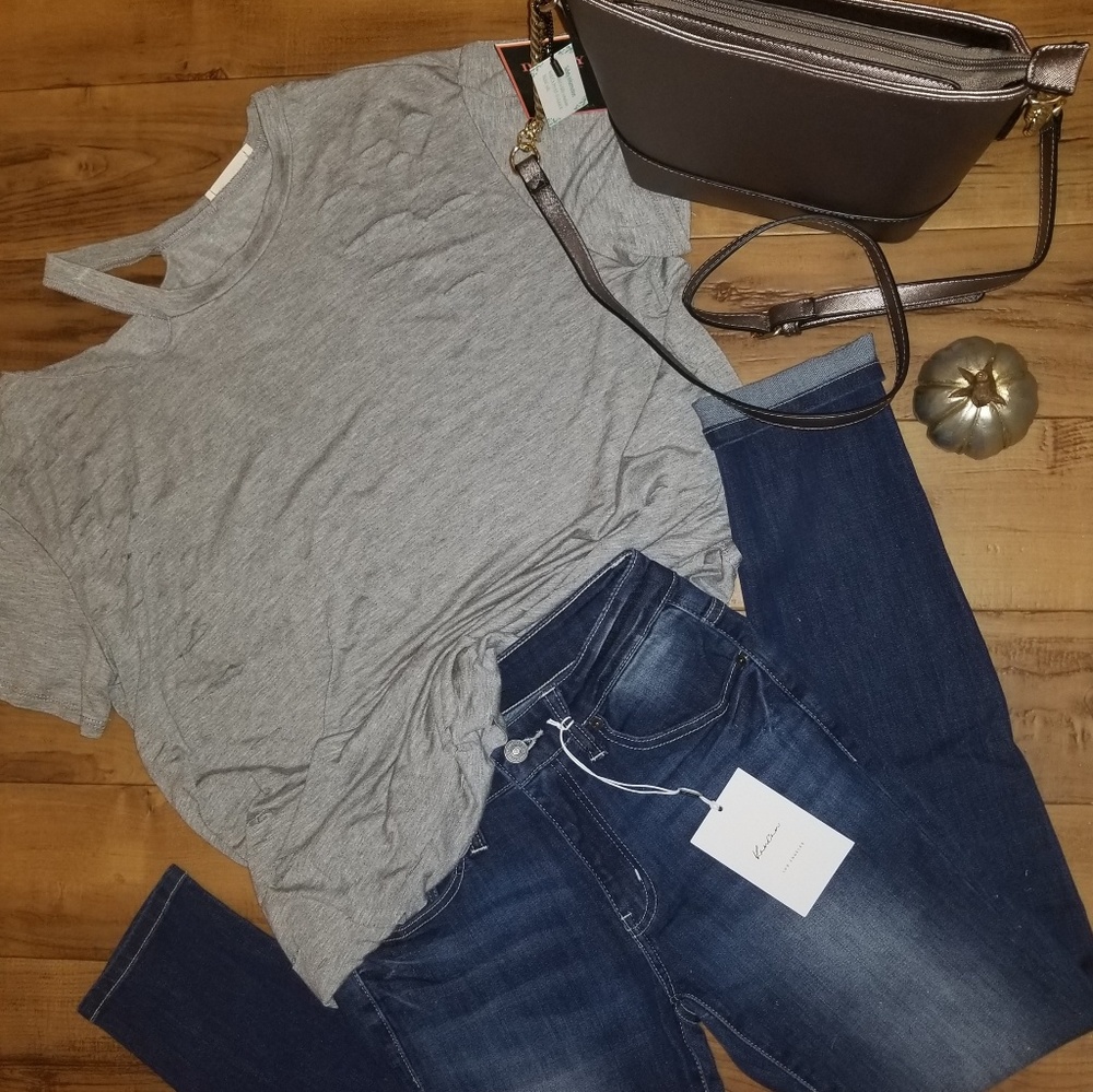 Distressed cut out boxy tee